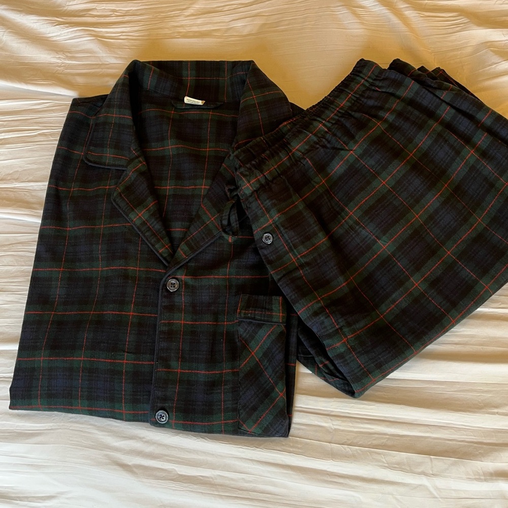 St John’s Bay men’s pajamas